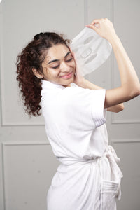 DE TAN – FACE SHEET MASK WITH GOODNESS OF ALUM