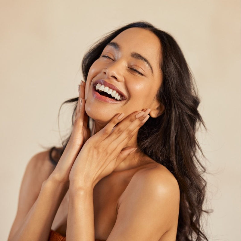 Visibly improves skin texture